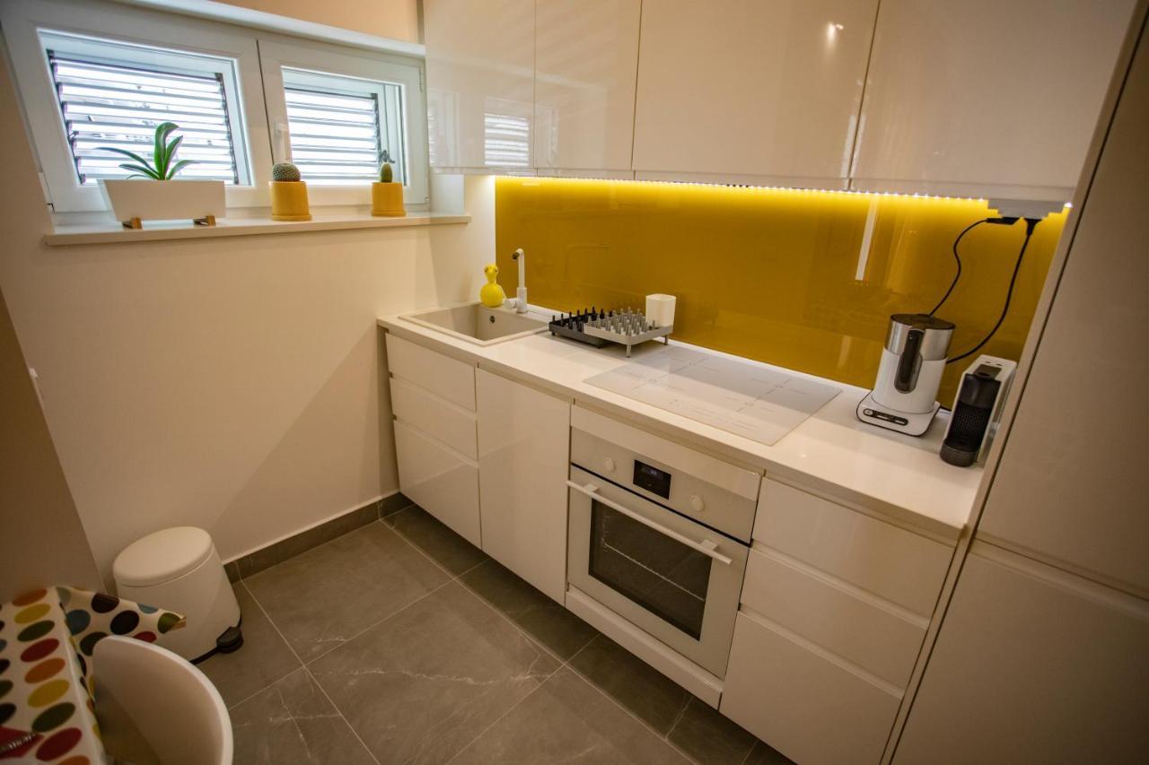 Nook Bb Apartment Split Luaran gambar
